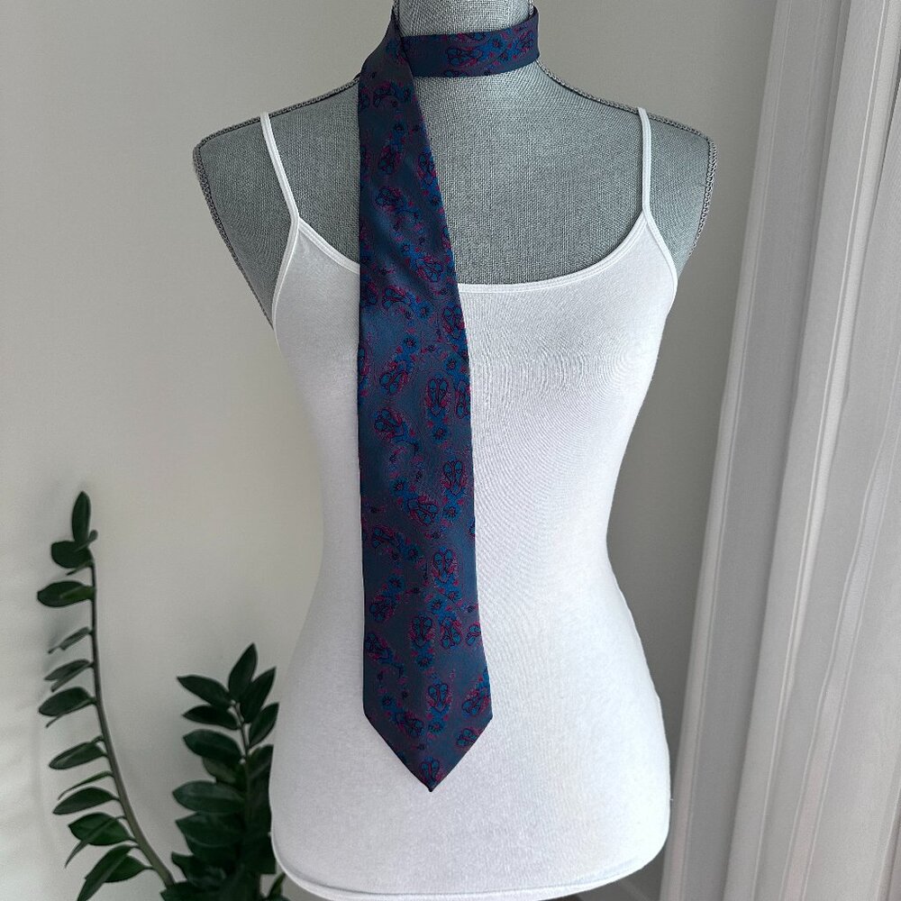 Vintage  Holt Renfrew Silk Neck Tie